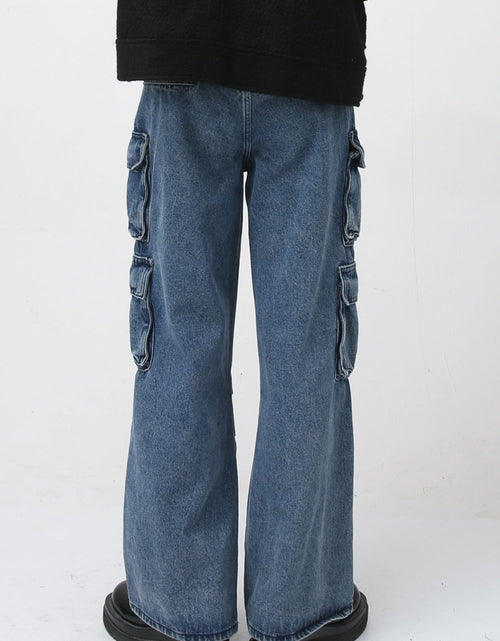 Load image into Gallery viewer, Jeans with Cargo Pockets
