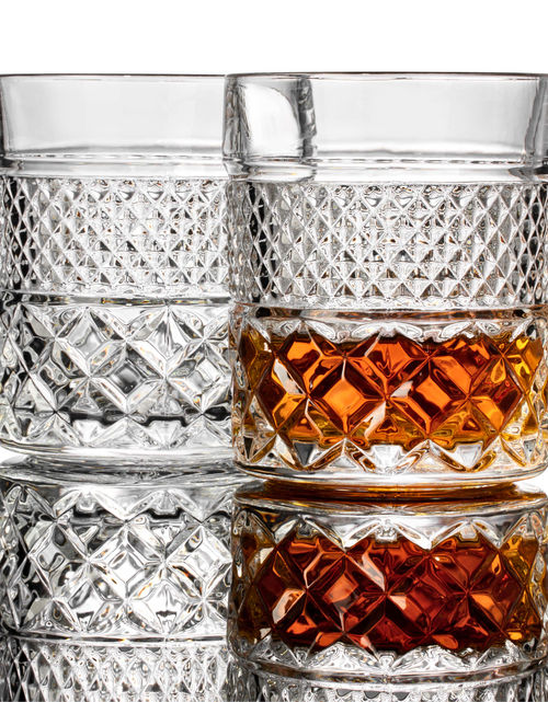 Load image into Gallery viewer, The Privilege Collection - Admiral Glasses by R.O.C.K.S. Whiskey Chilling Stones

