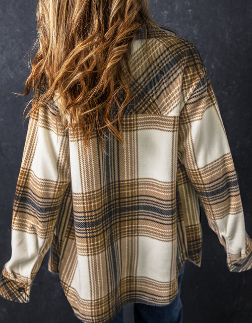 Load image into Gallery viewer, Plaid Button Up Long Sleeve Shacket
