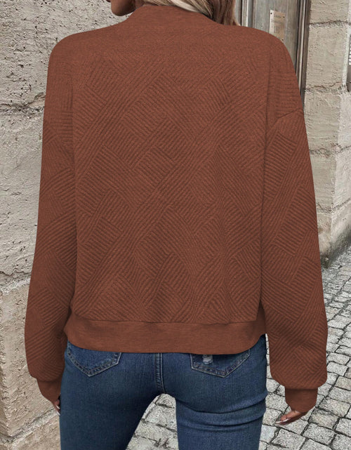 Load image into Gallery viewer, Textured Zip Up Long Sleeve Jacket
