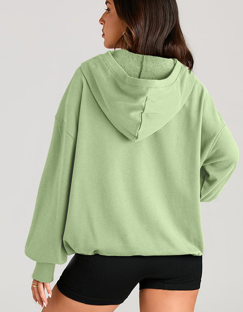 Load image into Gallery viewer, Pocketed Half Zip Long Sleeve Hoodie
