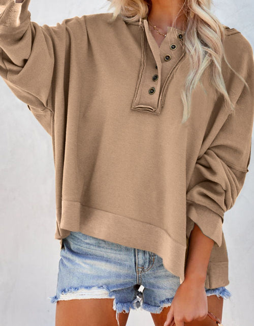 Load image into Gallery viewer, Exposed Seam Long Sleeve Hoodie
