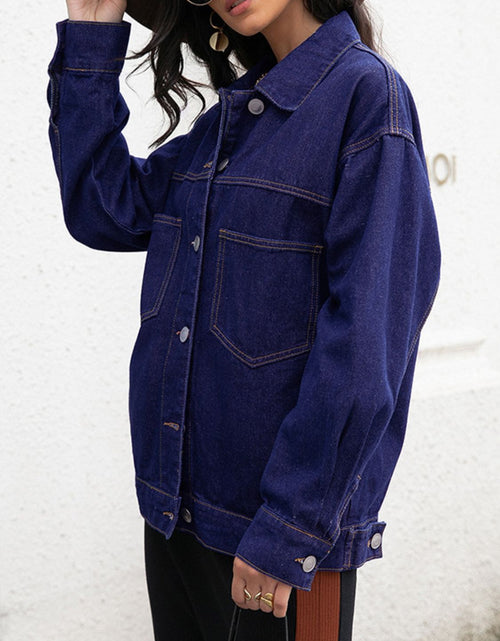 Load image into Gallery viewer, Buttoned Denim Jacket
