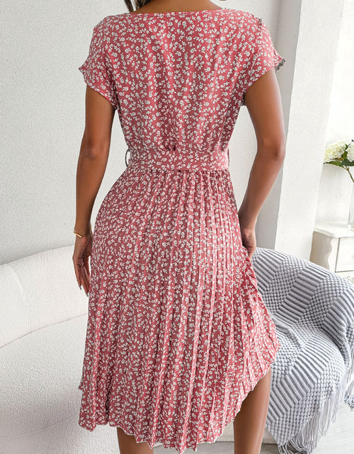 Load image into Gallery viewer, Ditsy Floral Pleated Belted Dress
