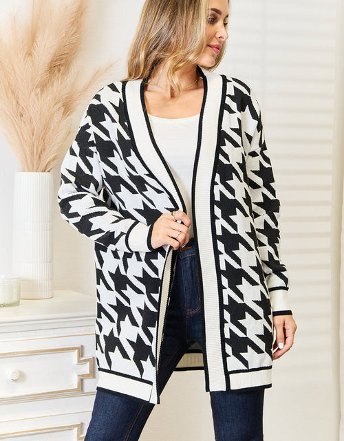 Load image into Gallery viewer, Mandy Woven Right Houndstooth Open Front Longline Cardigan
