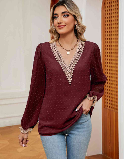 Load image into Gallery viewer, Swiss Dot Contrast V-Neck Blouse
