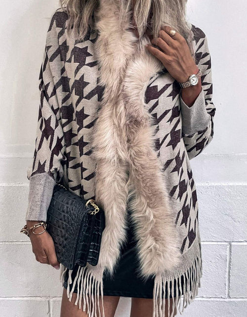 Load image into Gallery viewer, Houndstooth Fringe Hem Poncho

