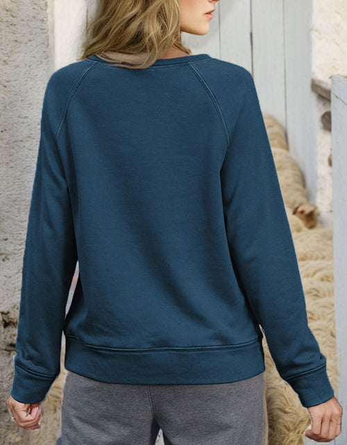 Load image into Gallery viewer, Shiny Round Neck Long Sleeve Sweatshirt
