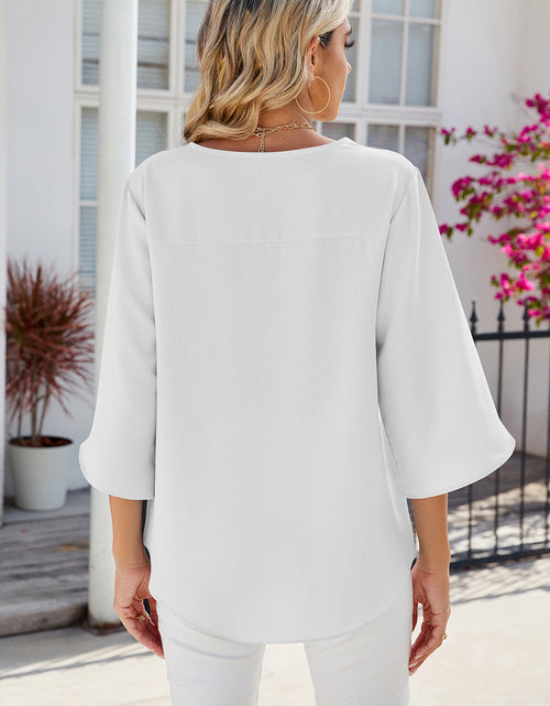 Load image into Gallery viewer, V-Neck Three-Quarter Sleeve Top
