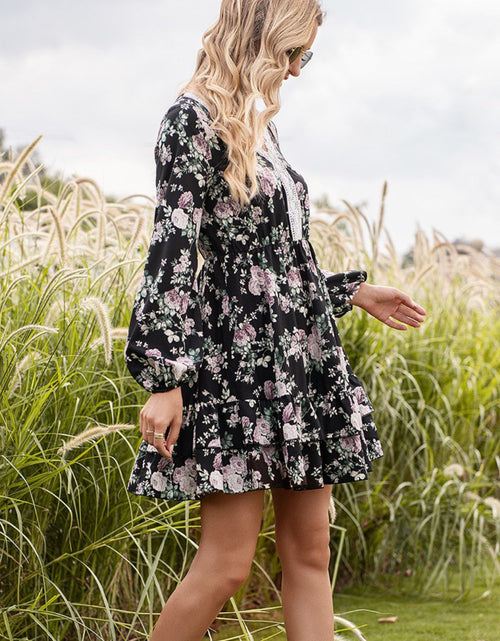 Load image into Gallery viewer, Ivy Lane Floral Lace Trim Long Sleeve Dress
