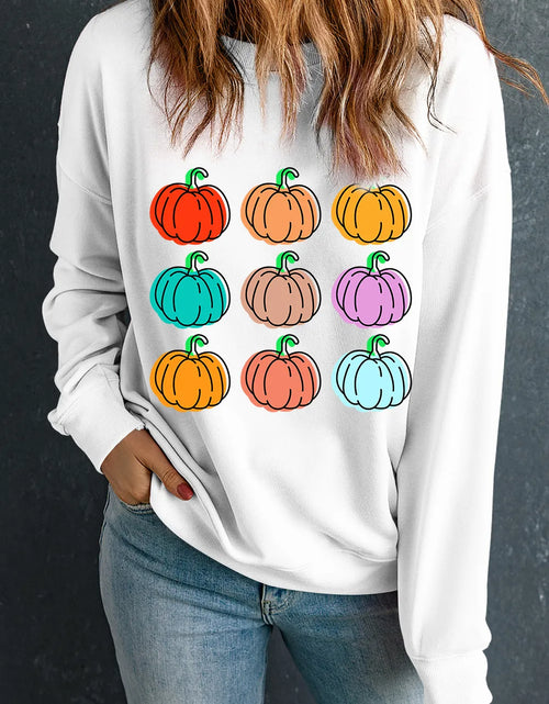 Load image into Gallery viewer, Pumpkin Graphic Long Sleeve Sweatshirt
