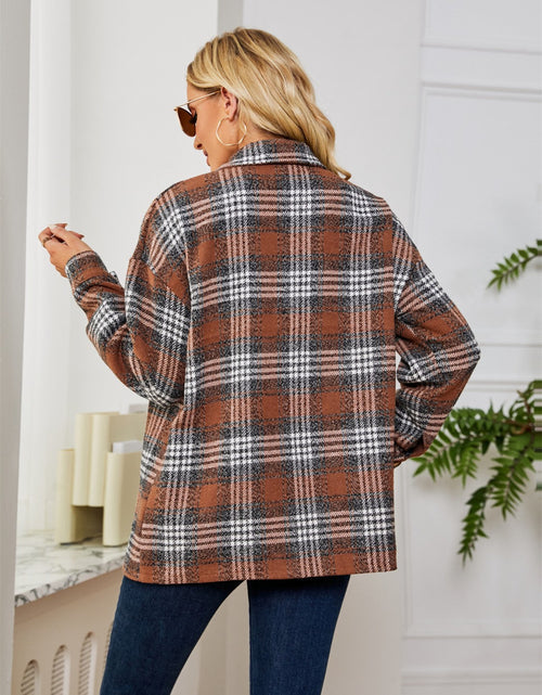 Load image into Gallery viewer, Plaid Collared Shirt Jacket
