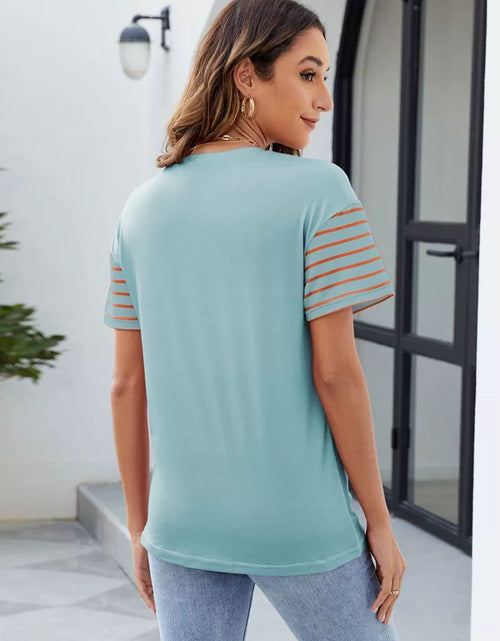 Load image into Gallery viewer, Color Block Round Neck Short Sleeve T-Shirt
