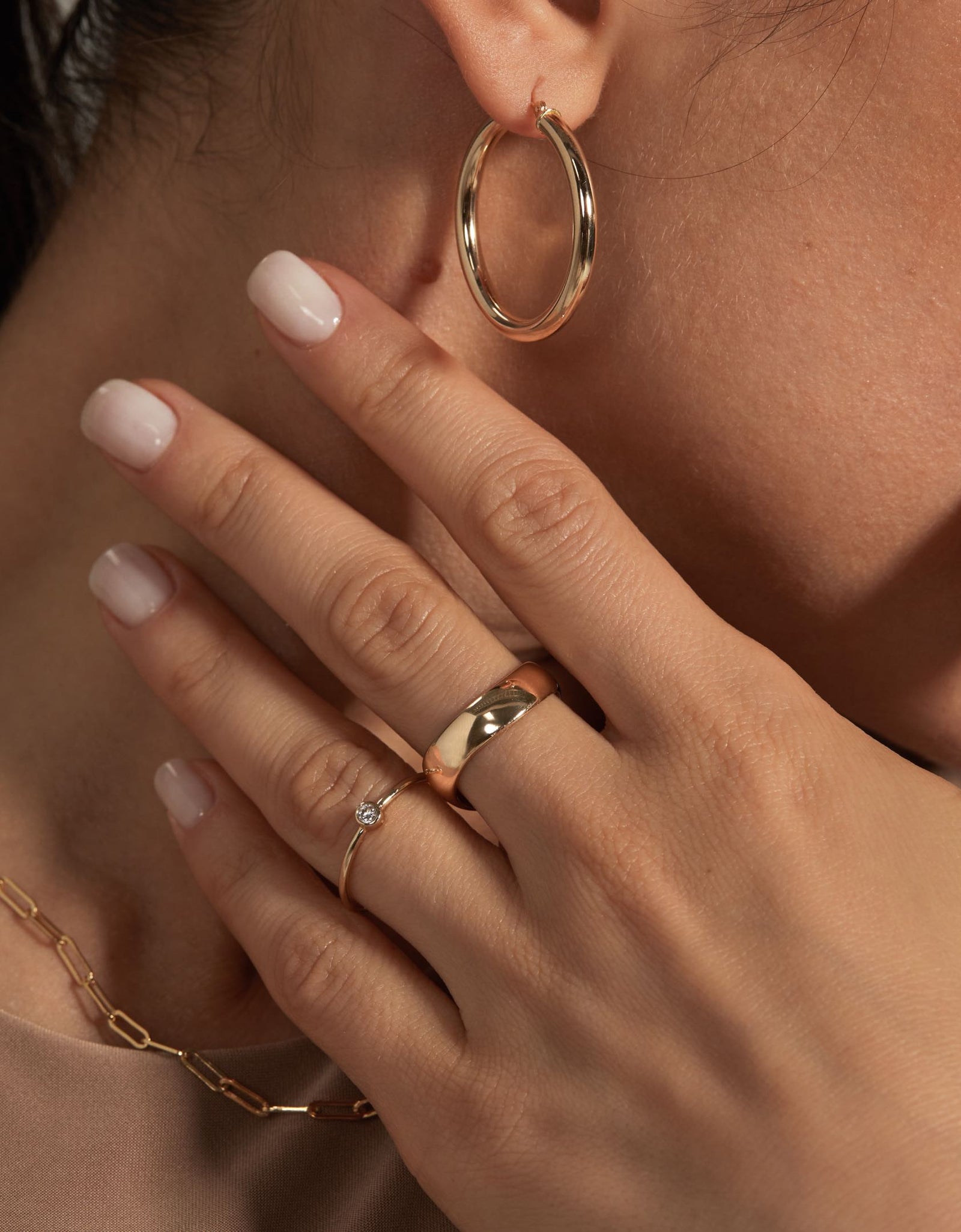 14k Solid Gold Curved Ring by Italic