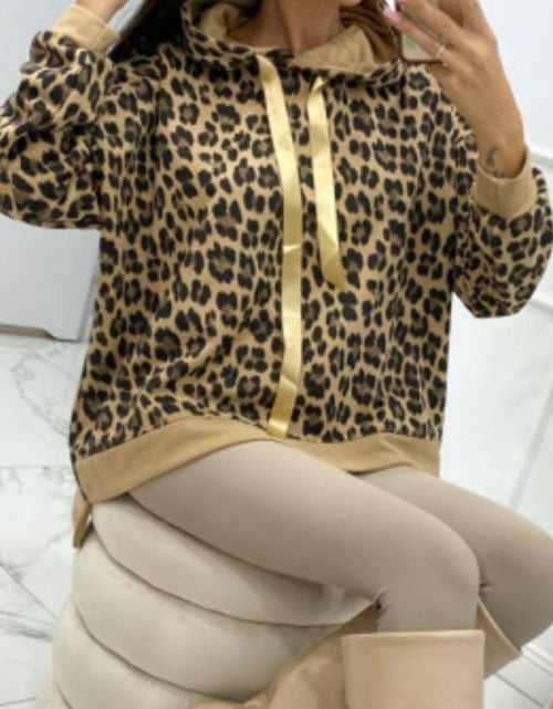 Load image into Gallery viewer, Leopard Dropped Shoulder Hoodie
