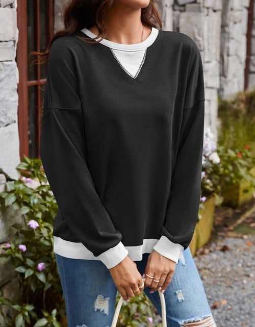 Load image into Gallery viewer, Lovelet Contrast Round Neck Long Sleeve Sweatshirt
