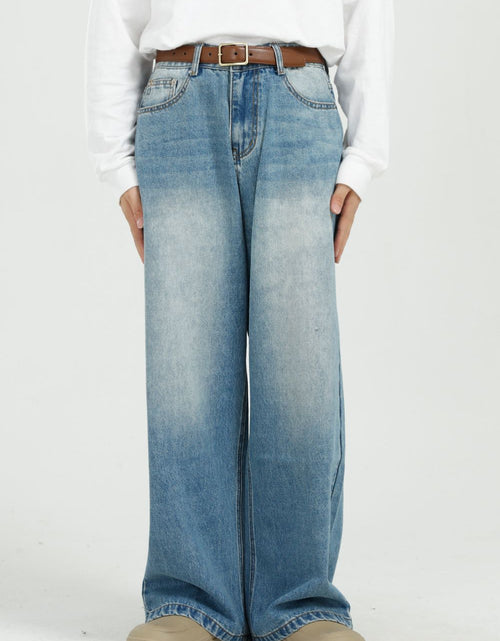 Load image into Gallery viewer, Wide Leg Jeans with Pockets
