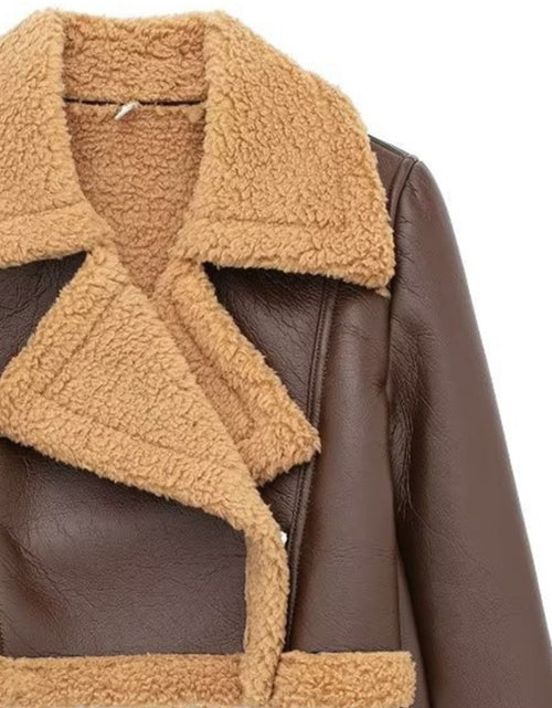 Load image into Gallery viewer, Collared Neck Long Sleeve Plush Cropped Jacket
