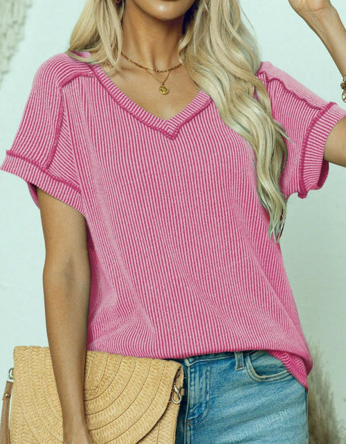 Load image into Gallery viewer, Exposed Seam V-Neck Short Sleeve Top
