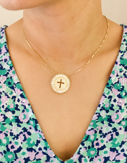 Load image into Gallery viewer, Shine Circle Cross Necklace by Ellisonyoung.com

