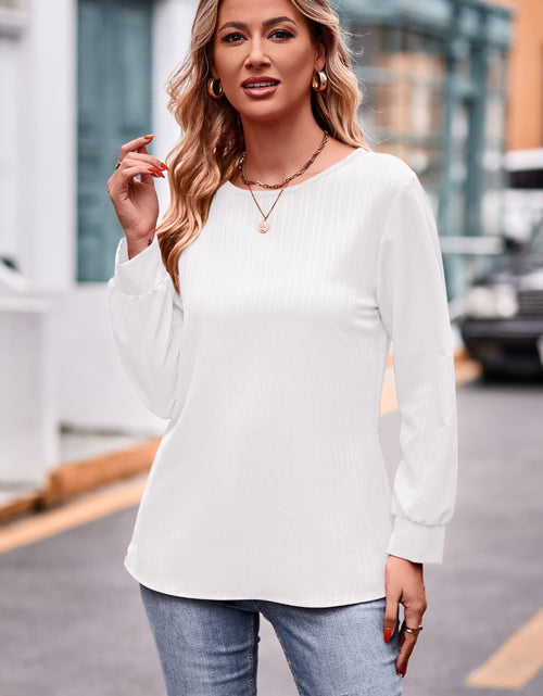 Load image into Gallery viewer, Round Neck Long Sleeve Tee
