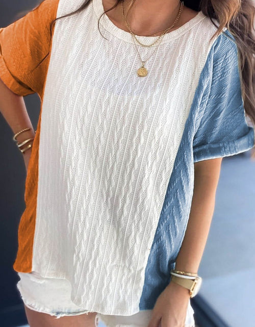 Load image into Gallery viewer, Textured Color Block T Shirt
