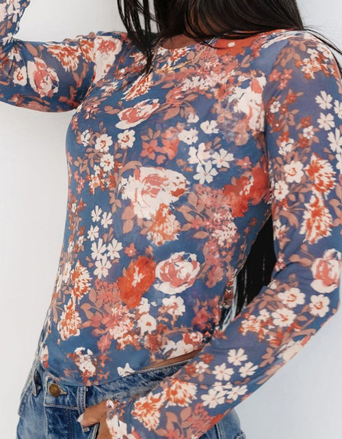 Load image into Gallery viewer, Floral Round Neck Long Sleeve T-Shirt

