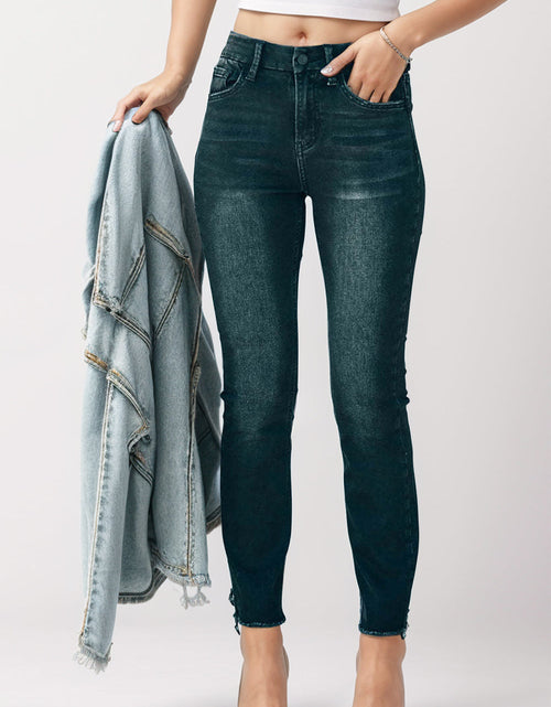 Load image into Gallery viewer, Mid-Rise Waist Skinny Jeans with Pockets
