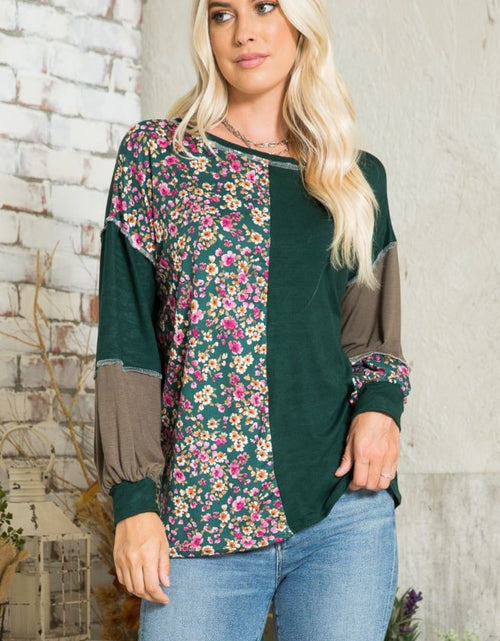 Load image into Gallery viewer, Celeste Full Size Floral Color Block Exposed Seam T-Shirt
