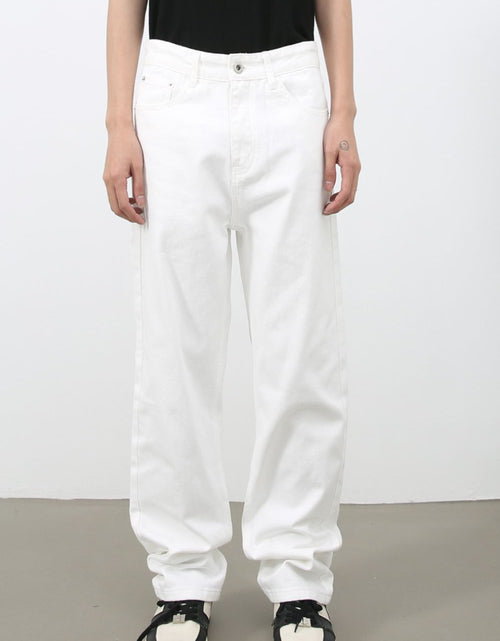Load image into Gallery viewer, Men's Mid Rise Jeans with Pockets
