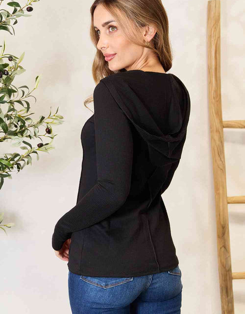 Load image into Gallery viewer, Culture Code Full Size Exposed Seam Long Sleeve Hoodie
