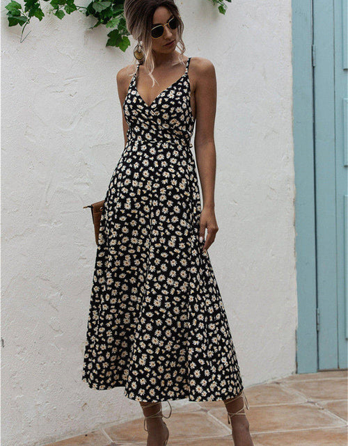 Load image into Gallery viewer, Daisy Print Surplice Midi Cami Dress
