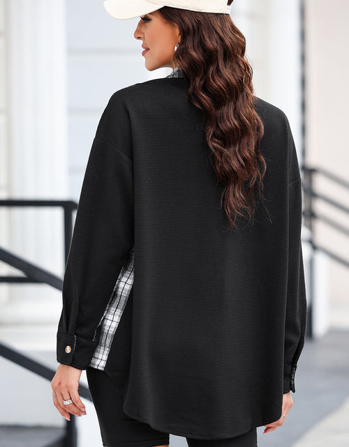 Load image into Gallery viewer, Plaid Button Down Collared Jacket
