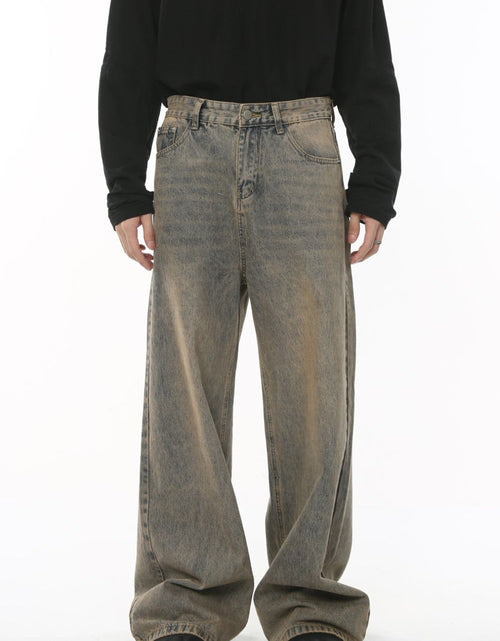 Load image into Gallery viewer, Wide Leg Jeans with Pockets
