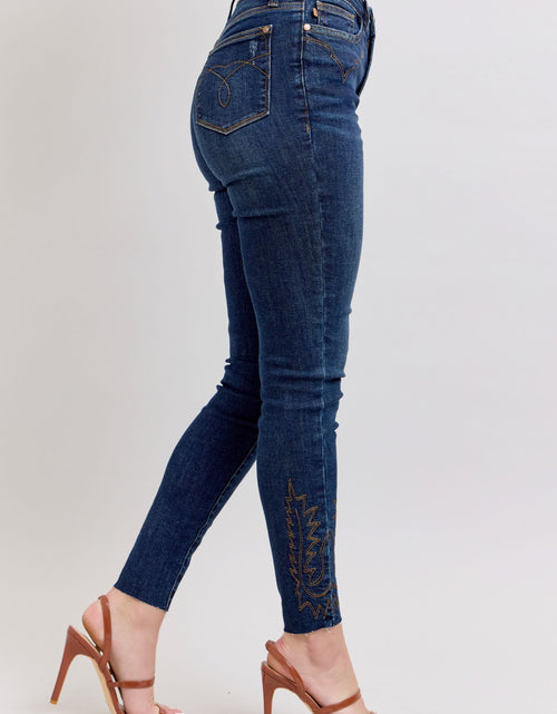 Load image into Gallery viewer, Judy Blue Full Size Embroidered High Rise Skinny Jeans Plus Size
