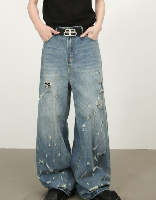 Load image into Gallery viewer, Men's Distressed Wide Leg Jeans
