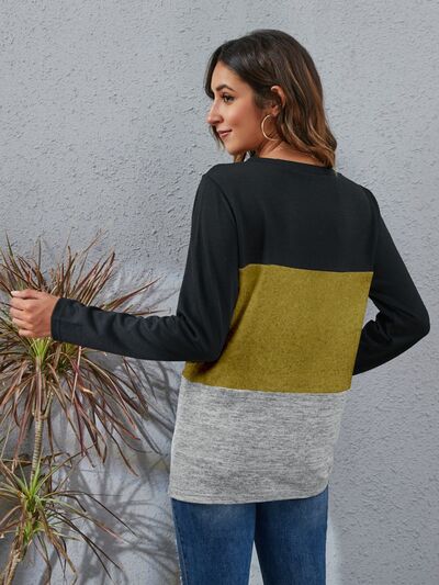 Load image into Gallery viewer, Color Block Round Neck Long Sleeve T-Shirt
