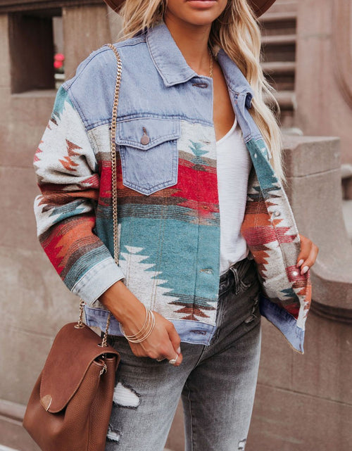 Load image into Gallery viewer, Geometric Button Up Long Sleeve Jacket
