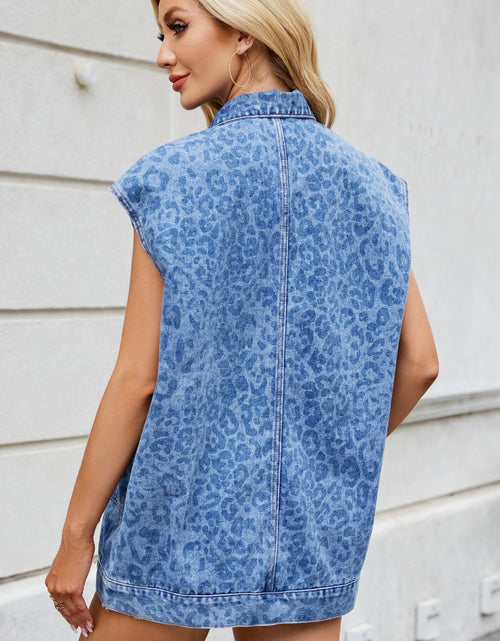 Load image into Gallery viewer, Leopard Button Up Cap Sleeve Denim Jacket
