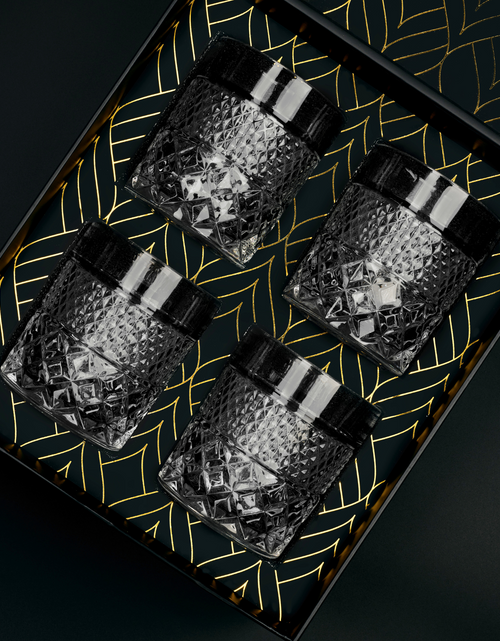 Load image into Gallery viewer, The Privilege Collection - Admiral Glasses by R.O.C.K.S. Whiskey Chilling Stones
