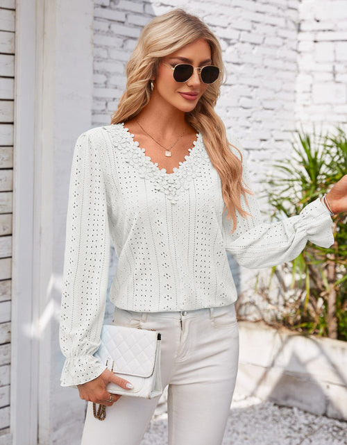 Load image into Gallery viewer, Applique V-Neck Flounce Sleeve T-Shirt
