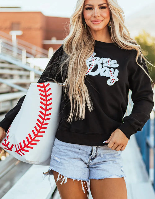 Load image into Gallery viewer, Letter Graphic Round Neck Long Sleeve Sweatshirt
