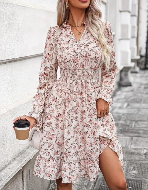 Load image into Gallery viewer, Ruffle Hem Floral Surplice Long Sleeve Dress
