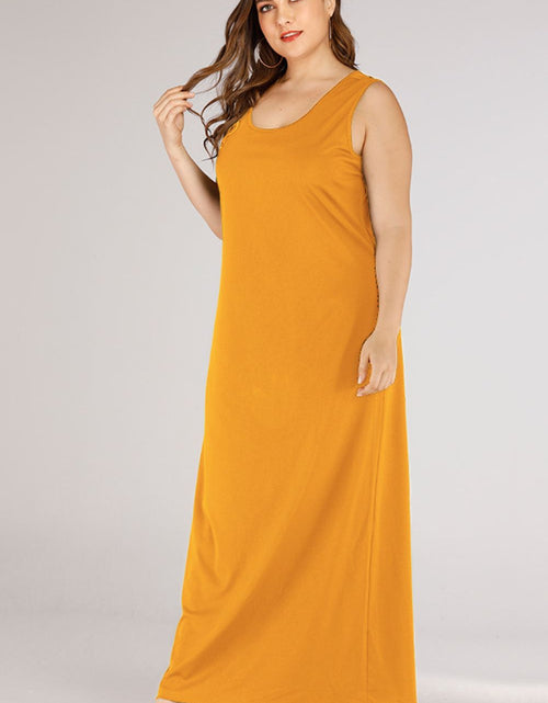 Load image into Gallery viewer, Plus Size Scoop Neck Maxi Tank Dress
