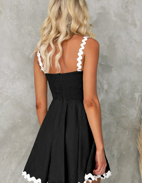 Load image into Gallery viewer, Contrast Trim Square Neck Mini Dress
