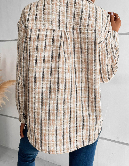 Load image into Gallery viewer, Perfee Pocketed Button Up Collared Neck Jacket
