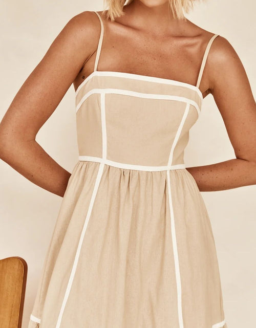 Load image into Gallery viewer, Contrast Trim Square Neck Midi Cami Dress
