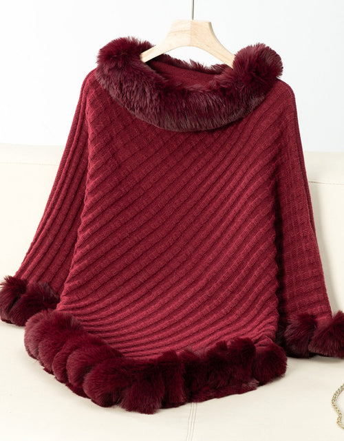 Load image into Gallery viewer, Fuzzy Trim Texture Three-Quarter Sleeve Poncho
