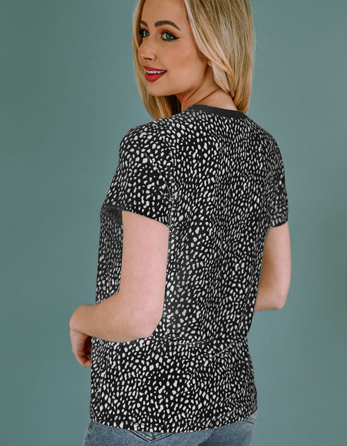 Load image into Gallery viewer, Animal Print Round Neck Short Sleeve T-Shirt
