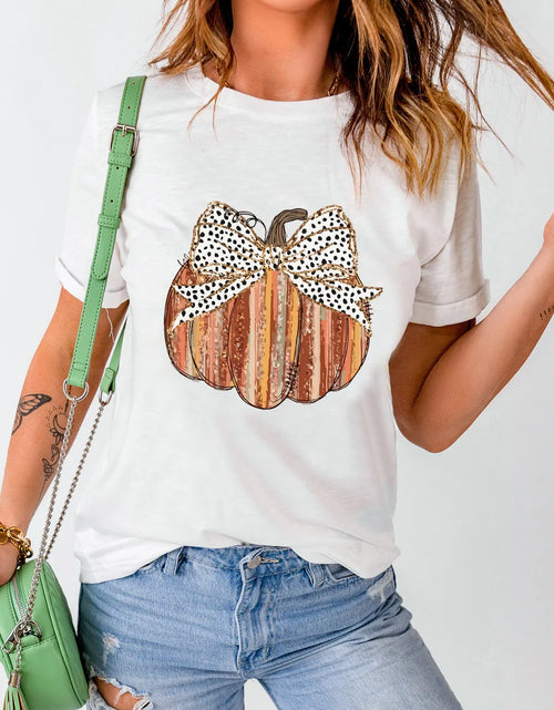 Load image into Gallery viewer, Full Size Pumpkin Round Neck Short Sleeve T-Shirt
